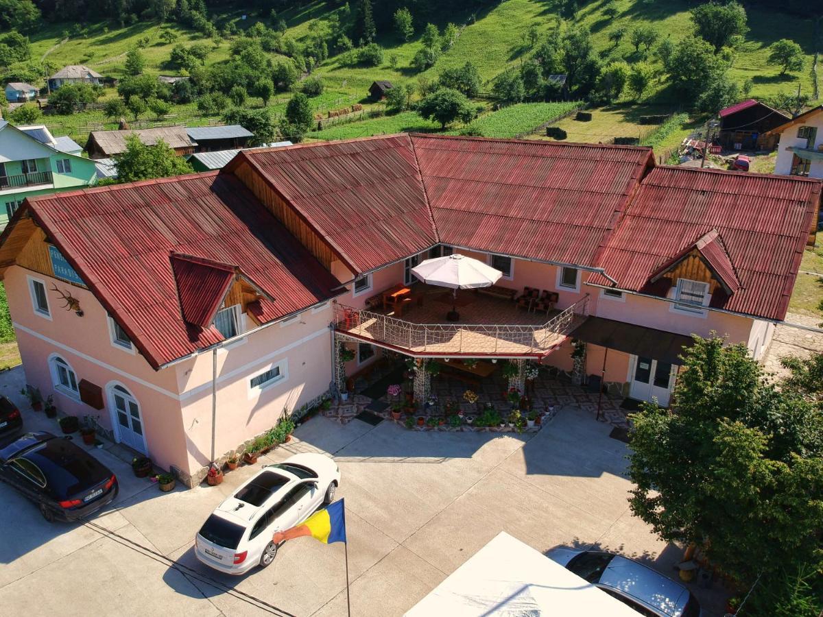 Pensiunea Paradiso Poiana Teiului Екстер'єр фото
